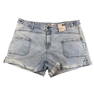New SO Women Mid Rise Utility Shorts Light Wash Denim Raw Hem Jr Plus 20‎ 38W